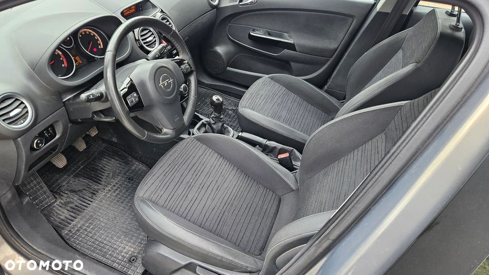 Opel Corsa 1.2 16V Edition / Active - 5