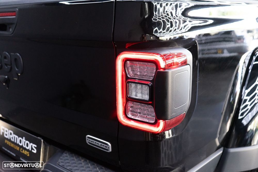 Jeep Gladiator 3.0 CRD Overland AT8 - 17