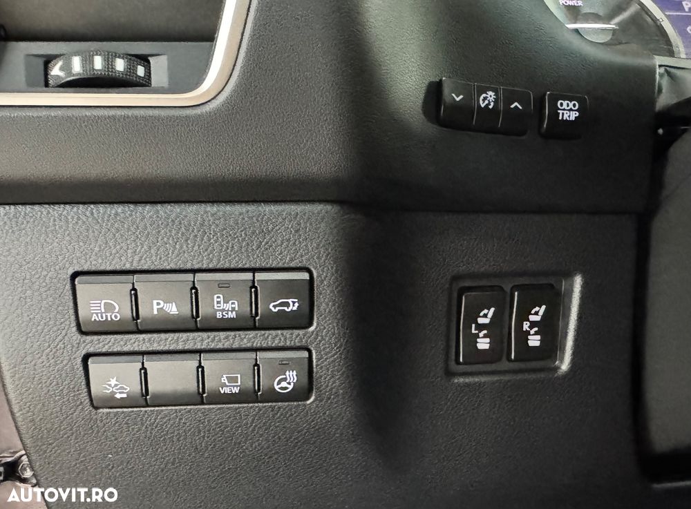 Lexus Seria NX 300h Luxury - 12