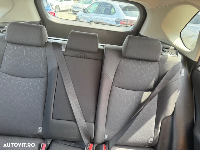 Toyota RAV4 2.0P CVT AWD Dynamic - 11