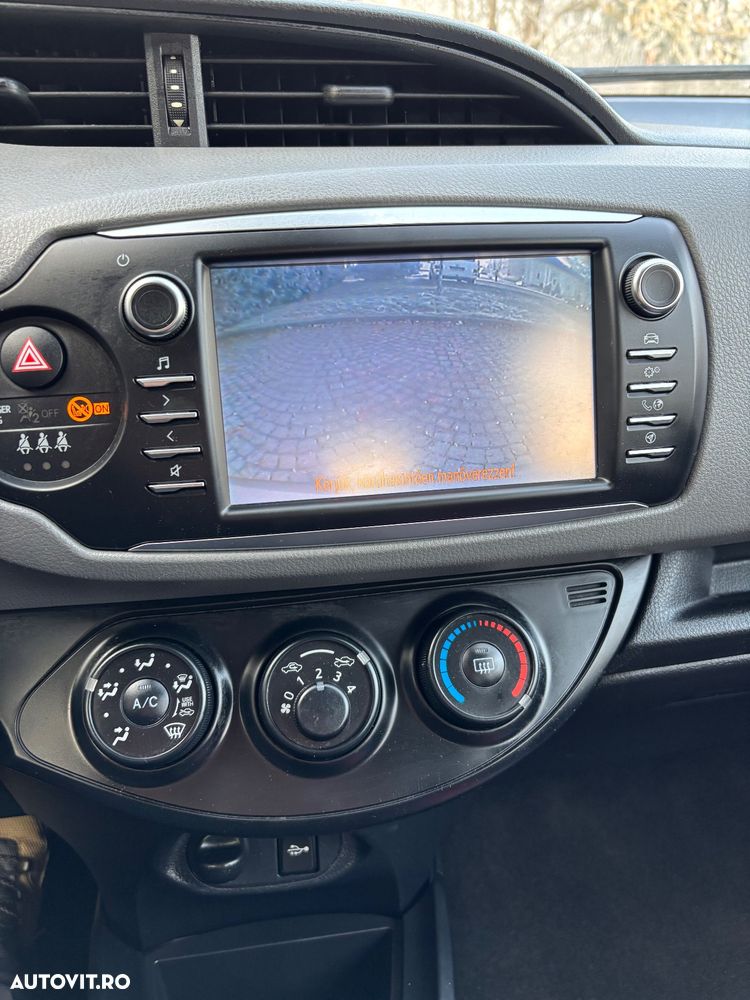 Toyota Yaris - 19