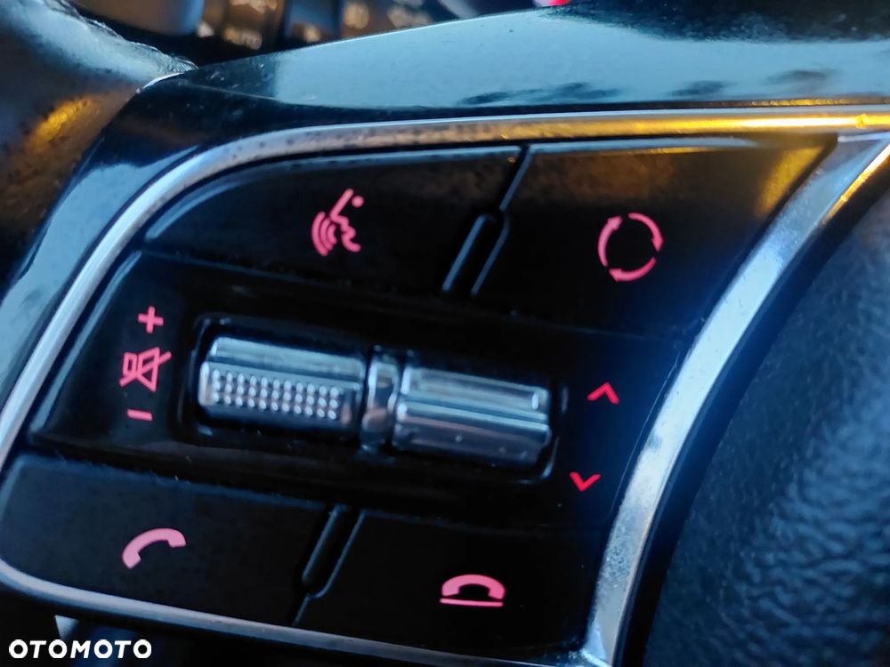 Kia XCeed 1.4 T-GDI L DCT - 16