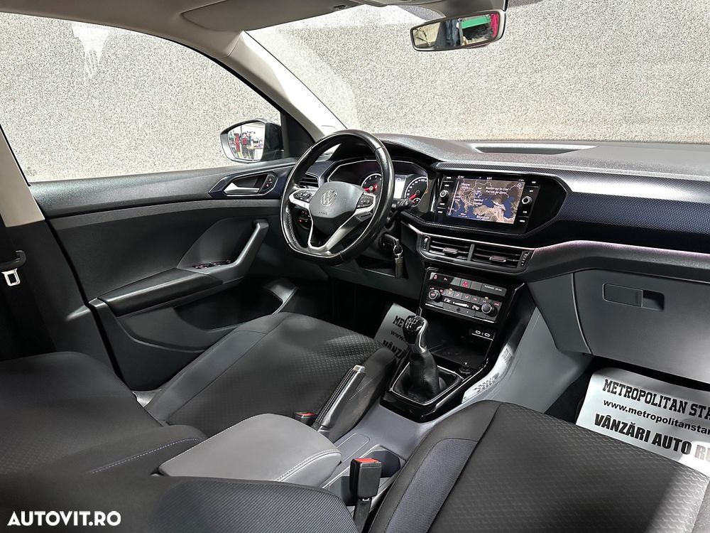 Volkswagen T-Cross - 7