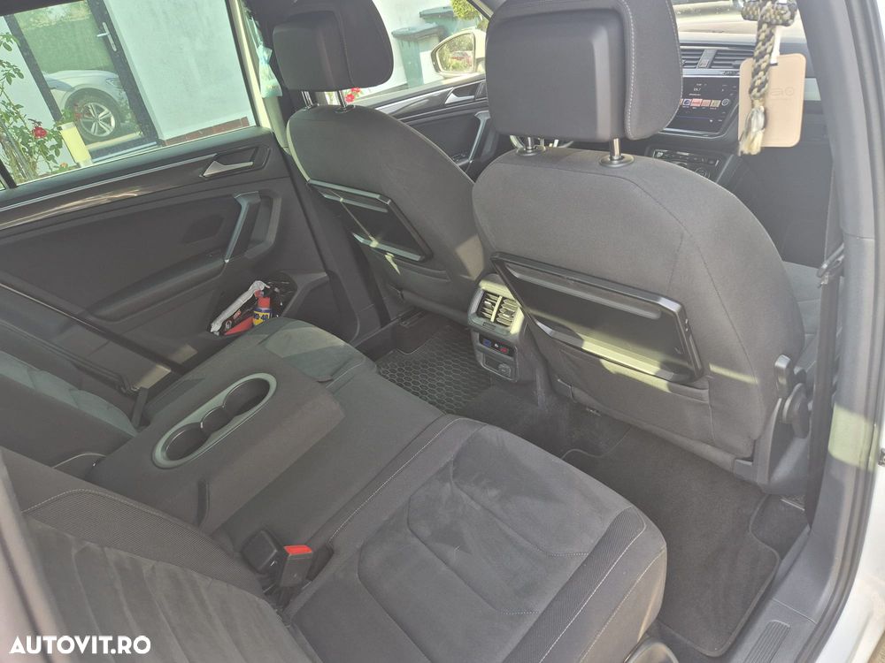 Volkswagen Tiguan 2.0 TDI 4Mot DSG Highline - 9