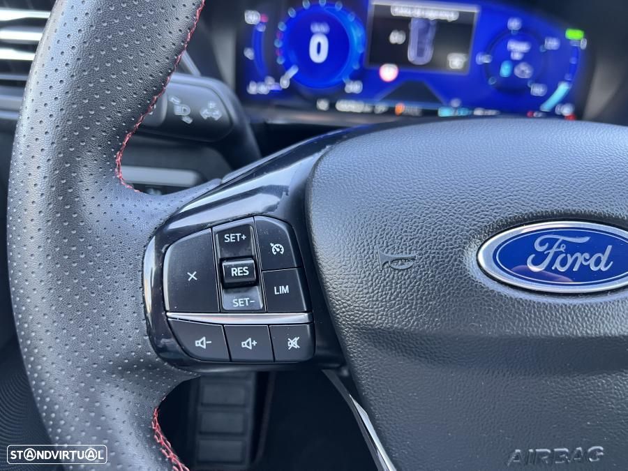 Ford Kuga 2.5 PHEV ST-Line X - 31