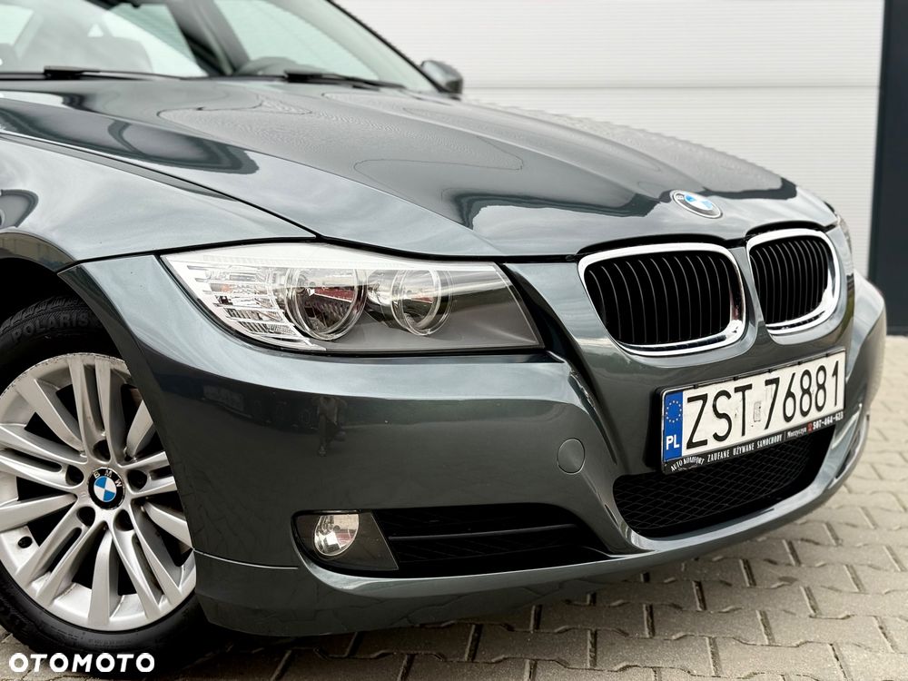 BMW Seria 3 320i Edition Sport - 12