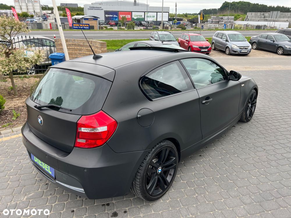 BMW Seria 1 123d - 8
