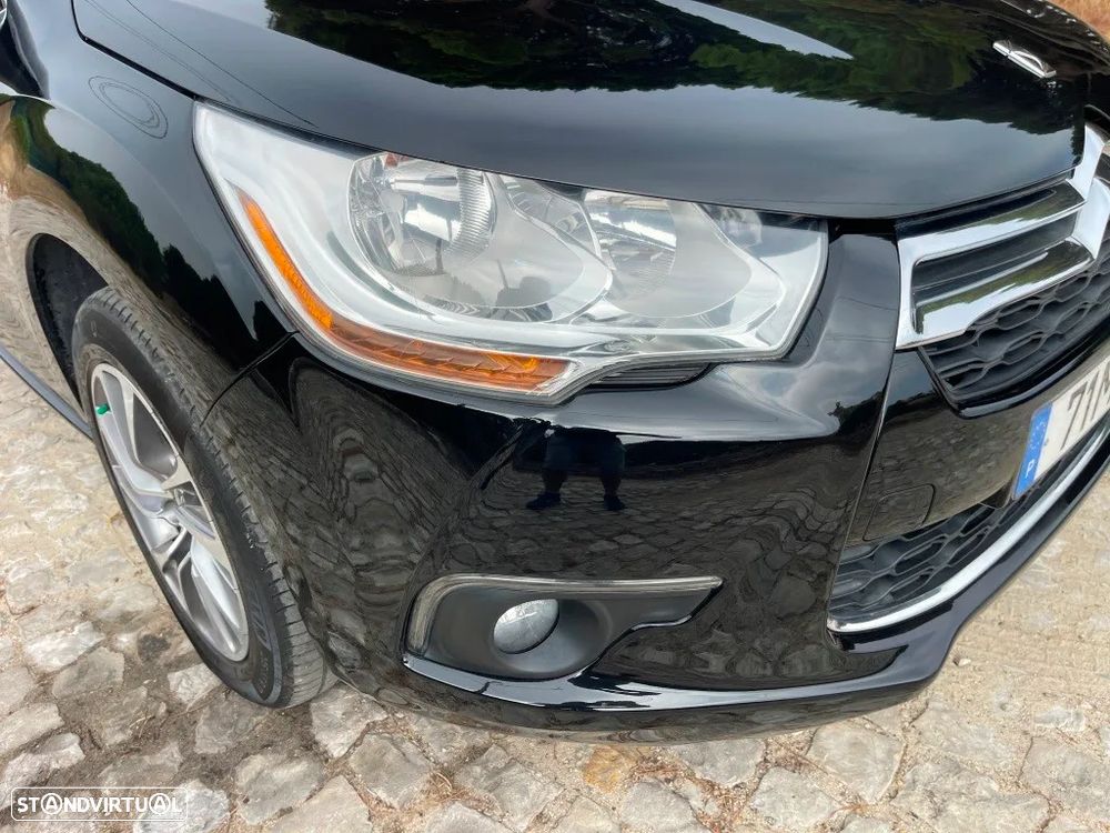 Citroën DS4 1.6 e-HDi So Chic CMP6 - 14