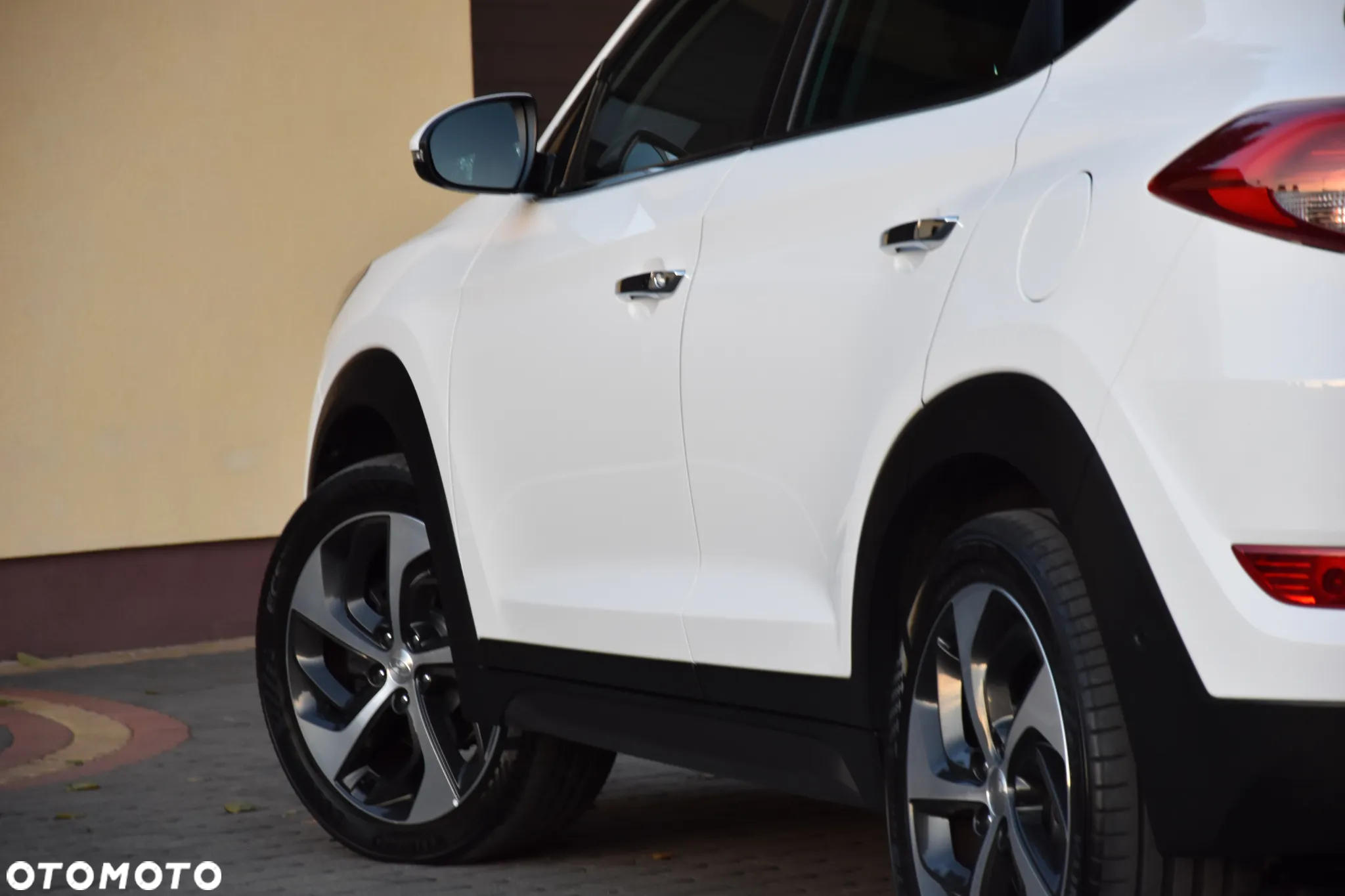Hyundai Tucson 1.6 T-GDI Premium 4WD DCT - 7