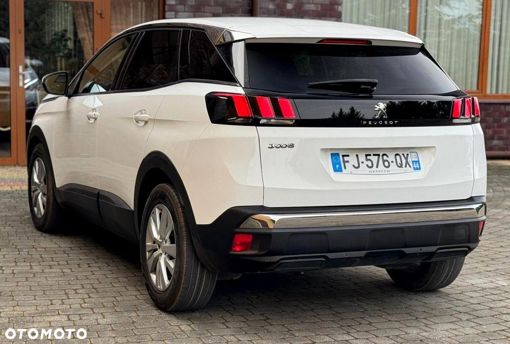Peugeot 3008 - 22