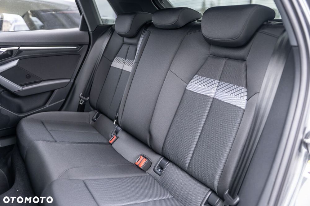 Audi A3 Sportback - 17