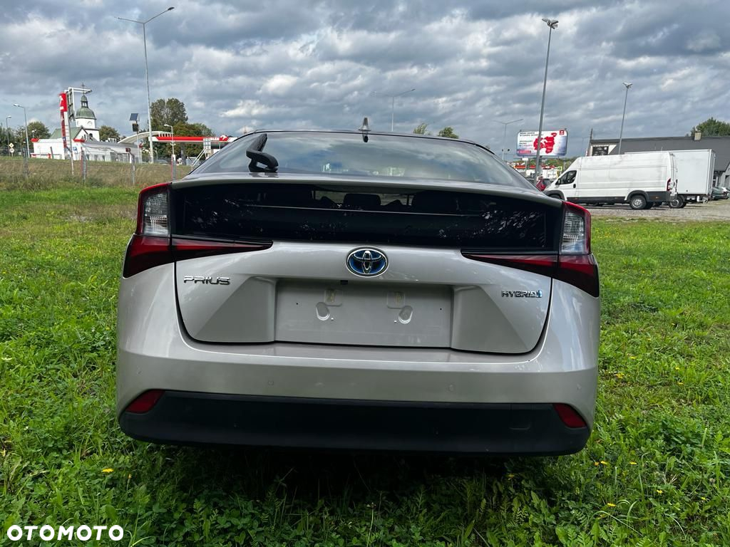 Toyota Prius - 7