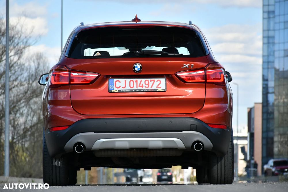 BMW X1 xDrive20i Aut. xLine - 15