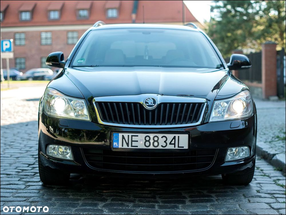 Skoda Octavia 2.0 TDI DPF Laurin & Klement - 2