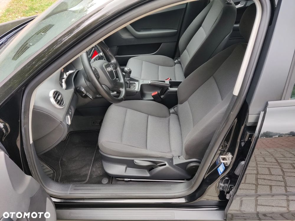 Audi A3 1.9 TDI Ambiente - 18