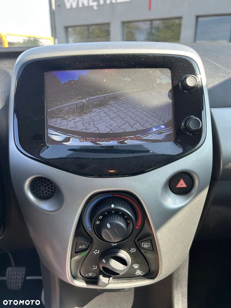 Toyota Aygo 1.0 VVT-i Sprint EU6 - 21