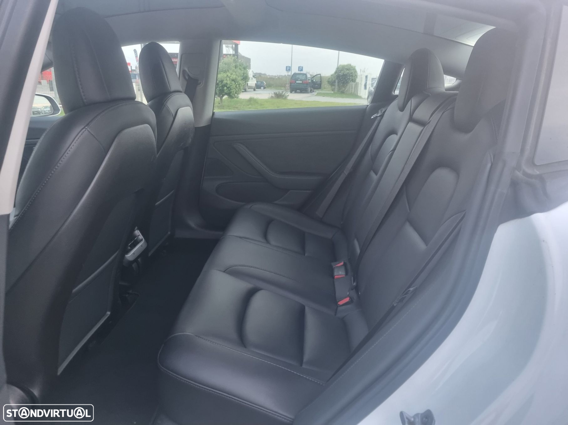 Tesla Model 3 Long-Range Dual Motor AWD - 8