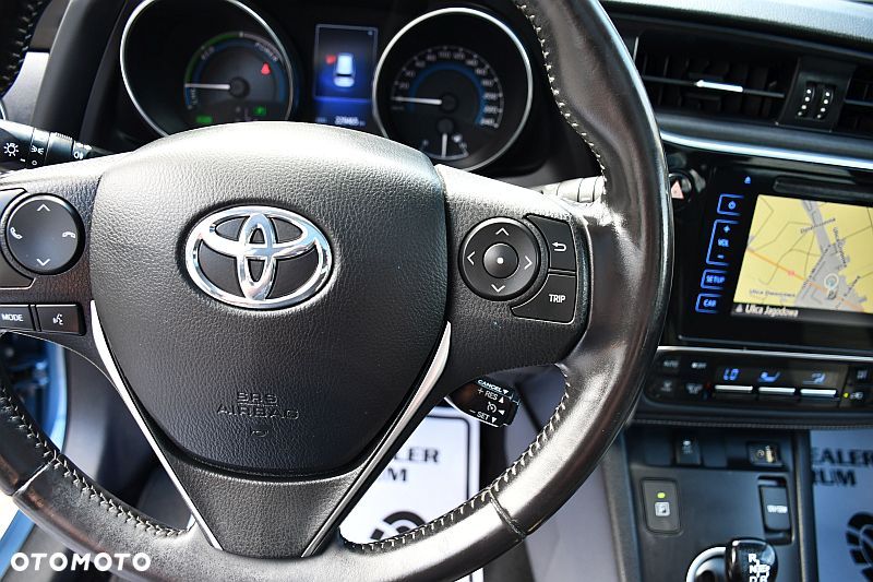 Toyota Auris 1.8 HSD Prestige - 18
