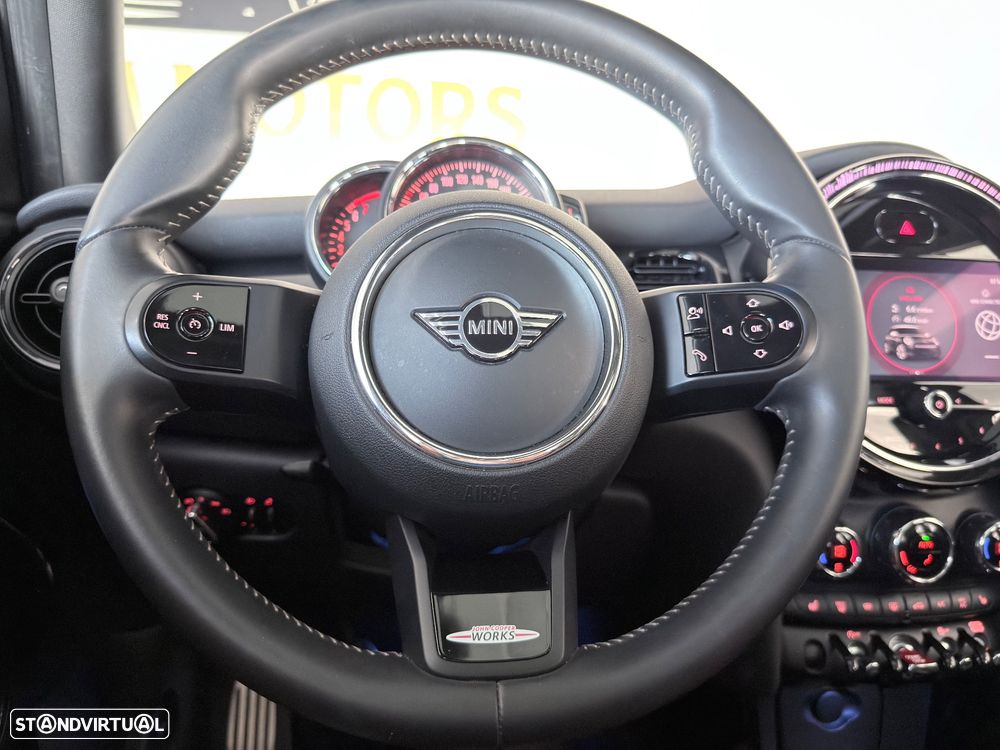 MINI 5 Portas Cooper JCW - 17