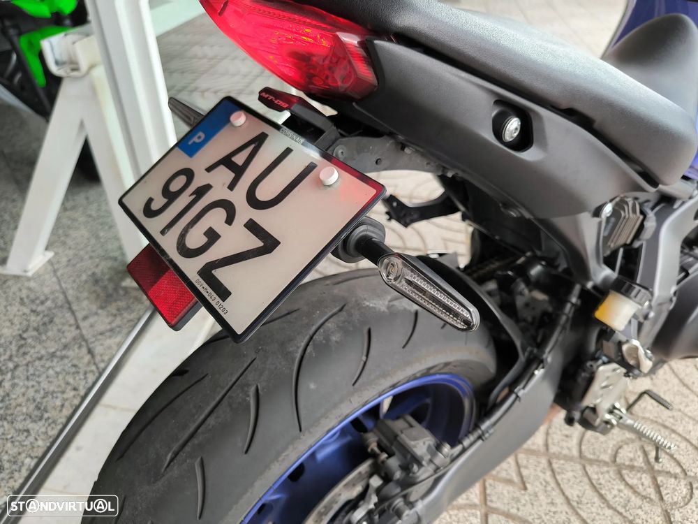 Yamaha MT-09 ABS Icon Blue - 14