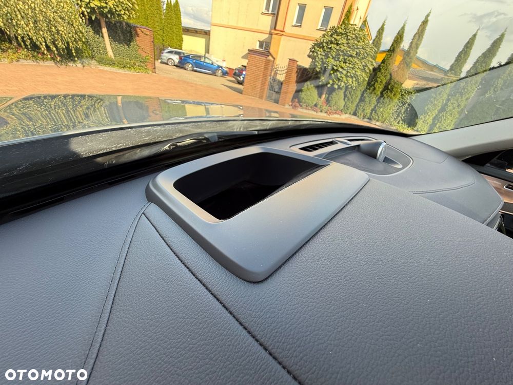 Volvo XC 90 T6 AWD Geartronic RDesign - 13