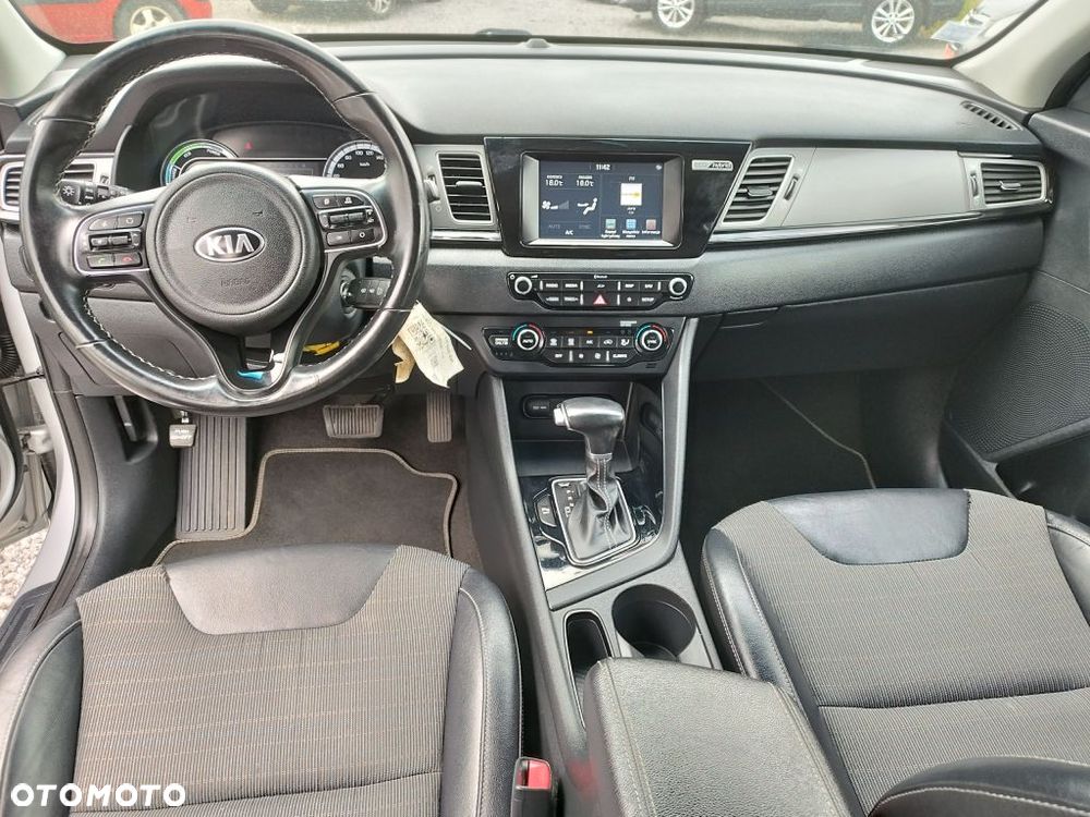 Kia Niro 1.6 GDI HEV 2WD OPF Edition 7 - 14
