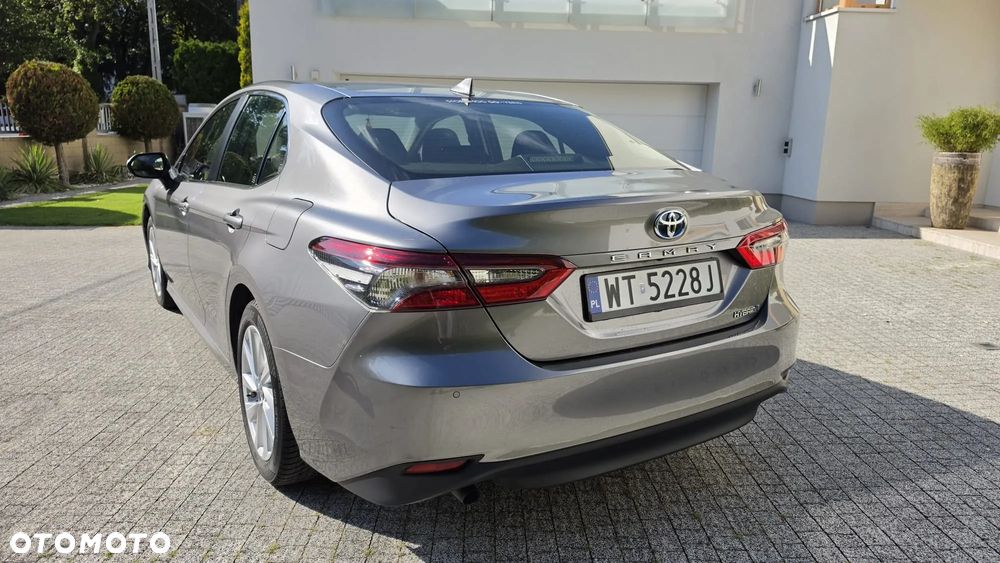 Toyota Camry 2.5 Hybrid Comfort CVT - 6