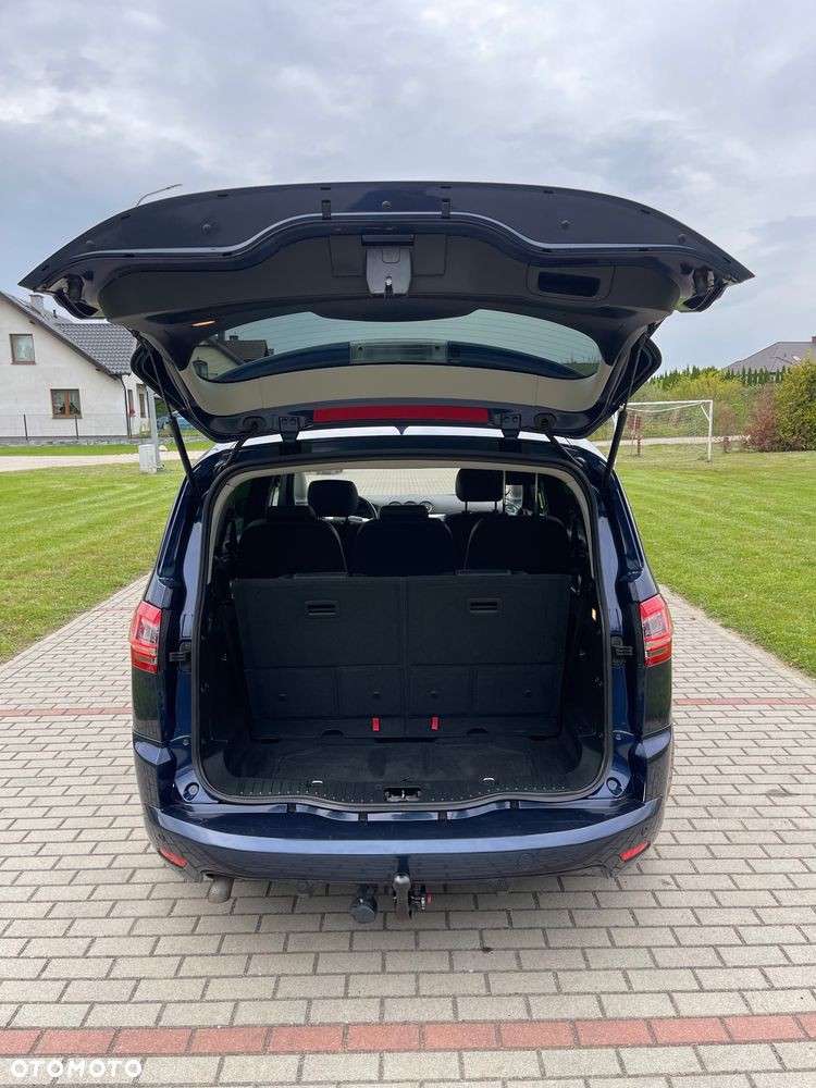 Ford S-Max 2.0 TDCi DPF Titanium X - 13