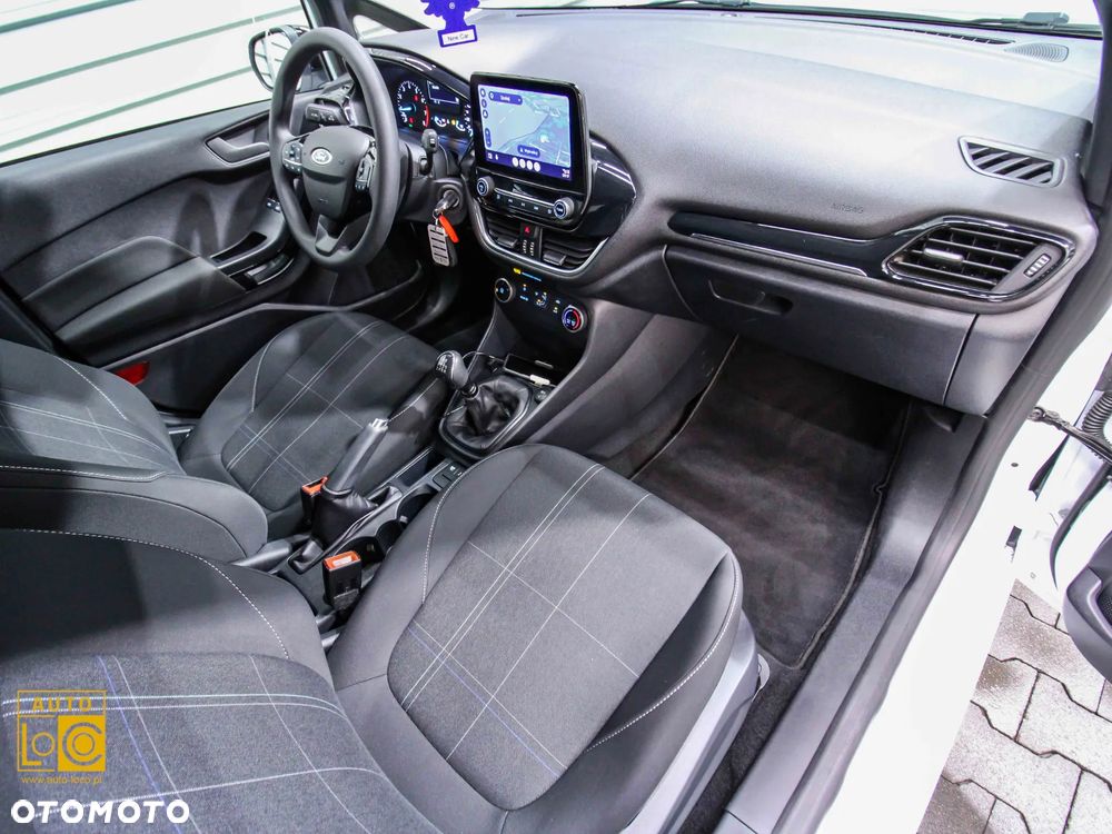 Ford Fiesta 1.0 EcoBoost S&S ST-LINE X - 9