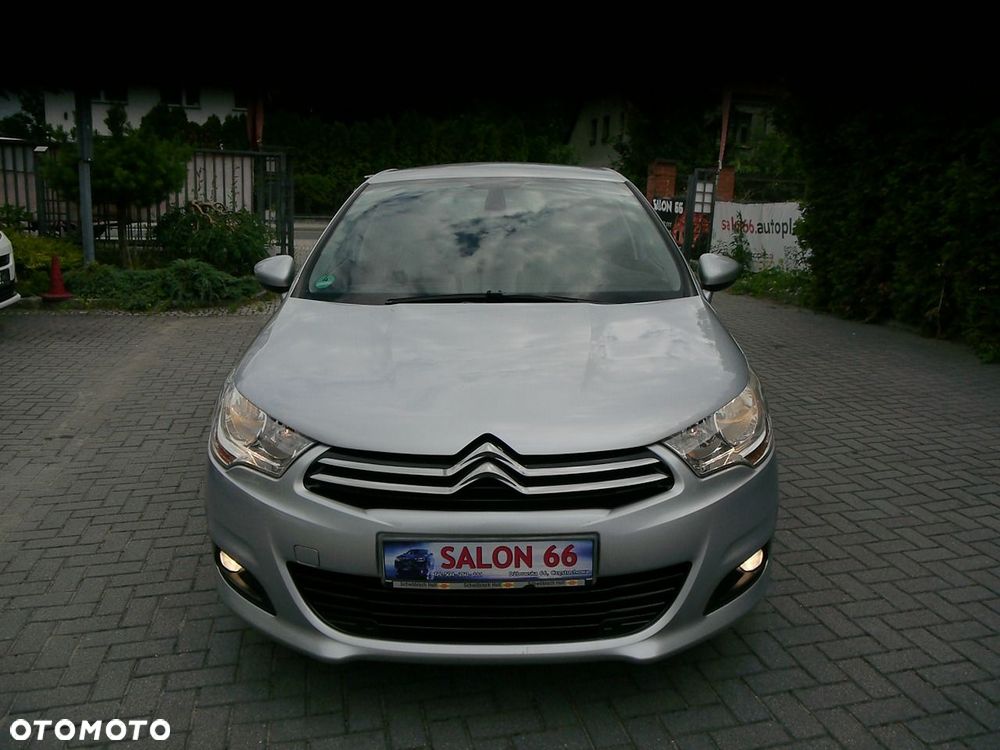 Citroën C4 e-HDi 110 Selection - 7