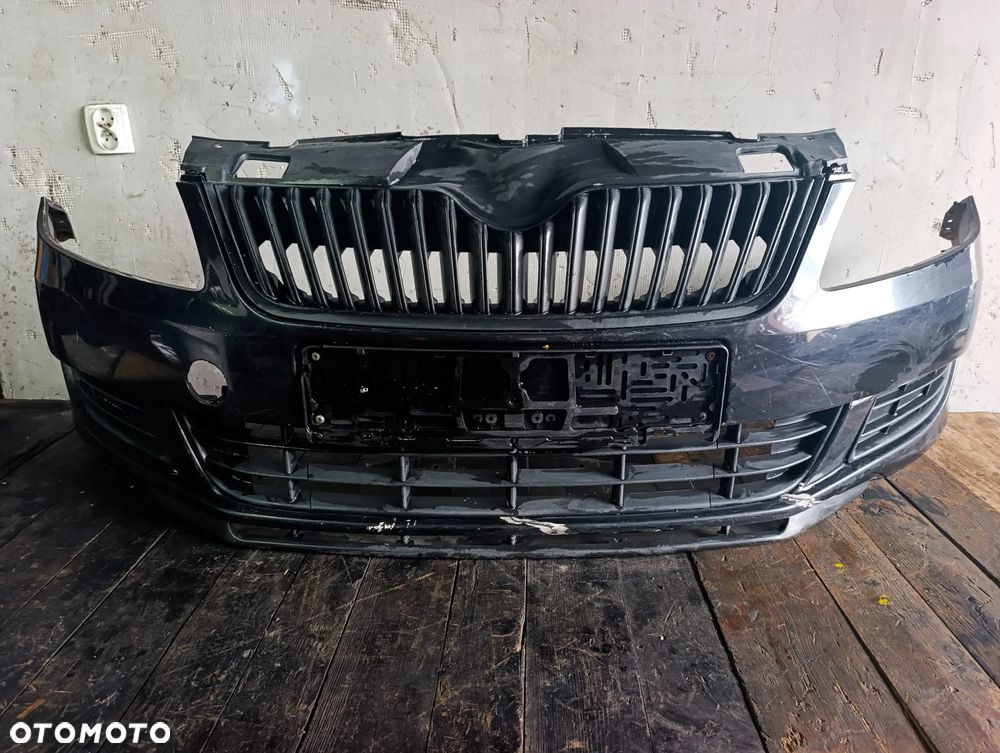 SKODA FABIA II 2 LIFT 10-14r ROOMSTER ZDERZAK PRZÓD - 1