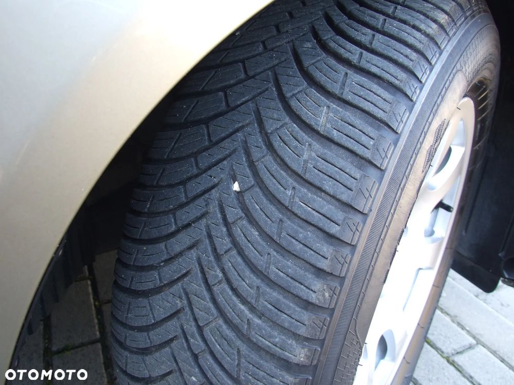 BMW Seria 5 - 33