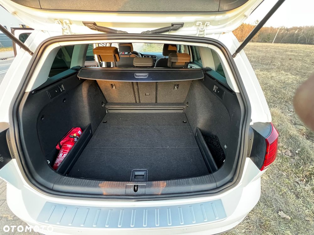 Volkswagen Golf 1.5 TSI BMT Evo Highline DSG - 12