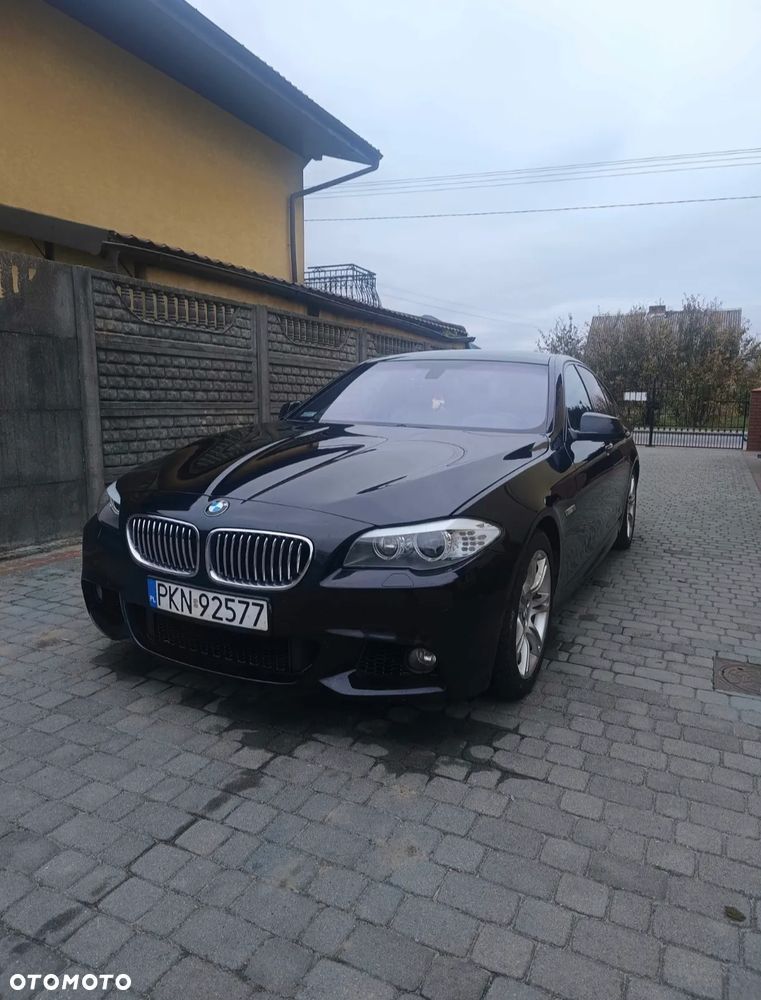 BMW Seria 5 528i xDrive - 1