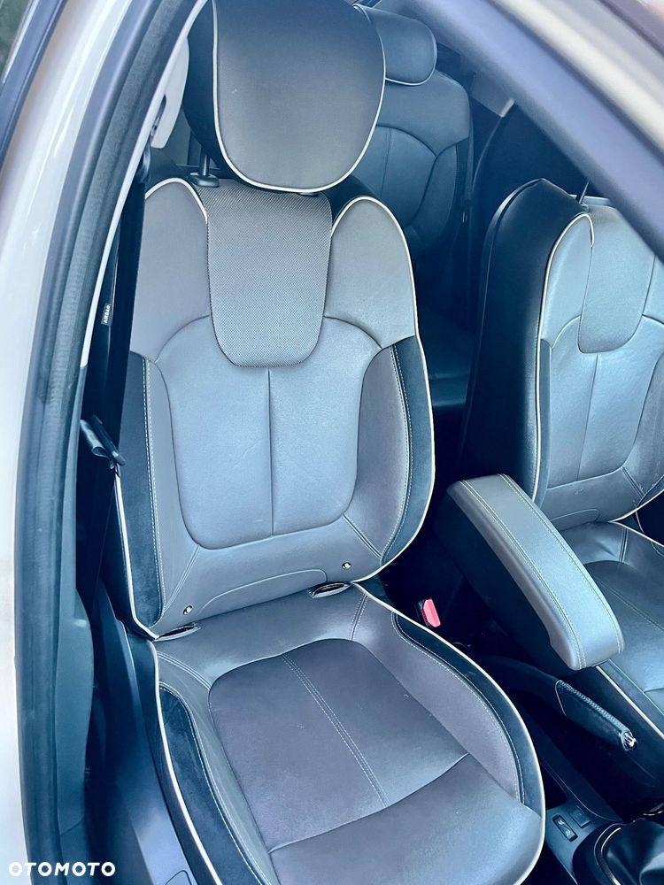 Renault Captur ENERGY TCe 90 Start&Stop Luxe - 11
