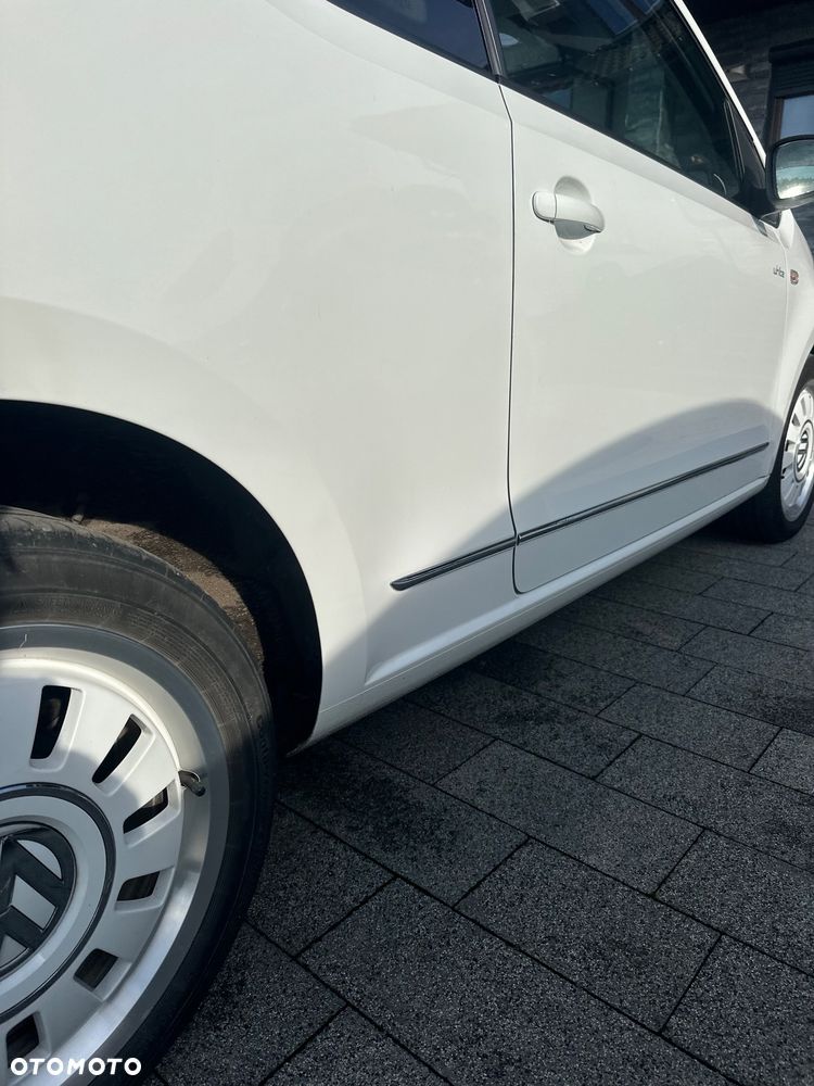 Volkswagen up! 1.0 white - 14