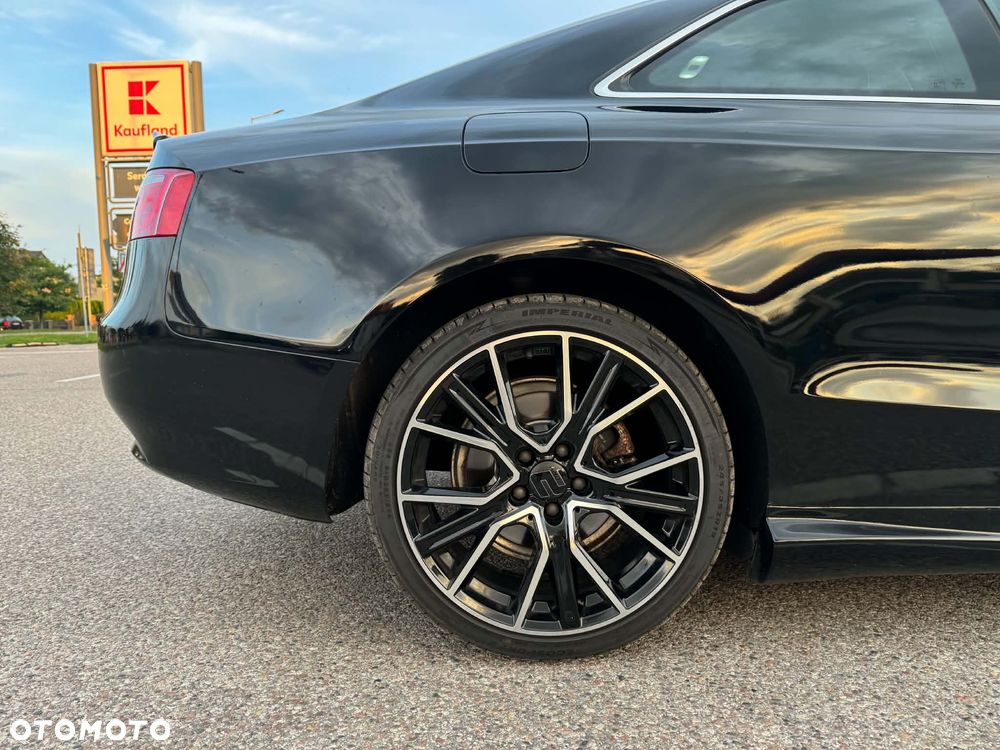 Audi A5 Coupé 2.0 TDI DPF - 9