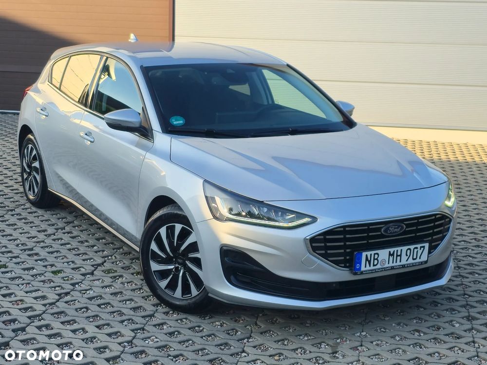 Ford Focus 1.5 EcoBlue Start-Stopp-System TITANIUM - 11
