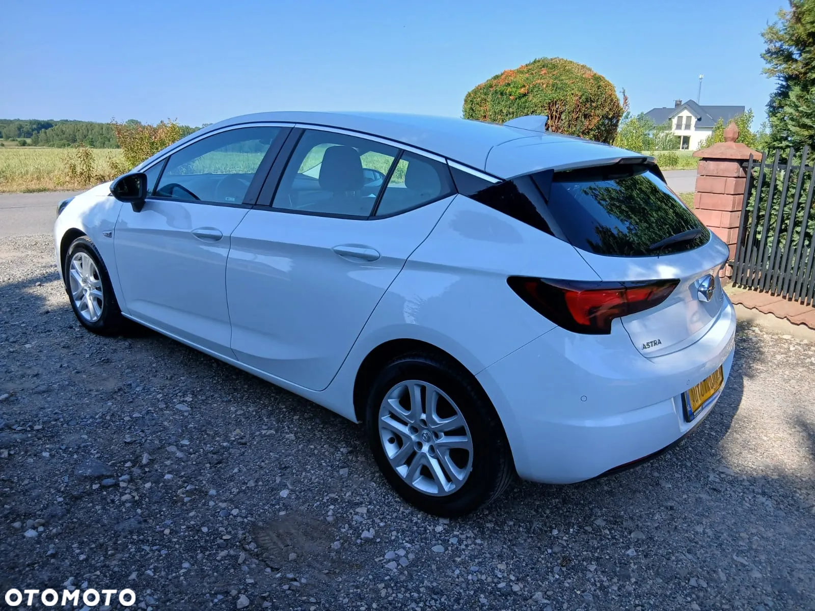 Opel Astra 1.6 D (CDTI) Edition - 12