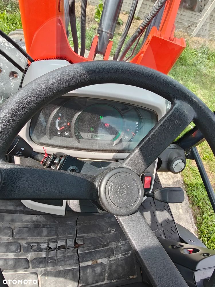 Kubota R090 - 14