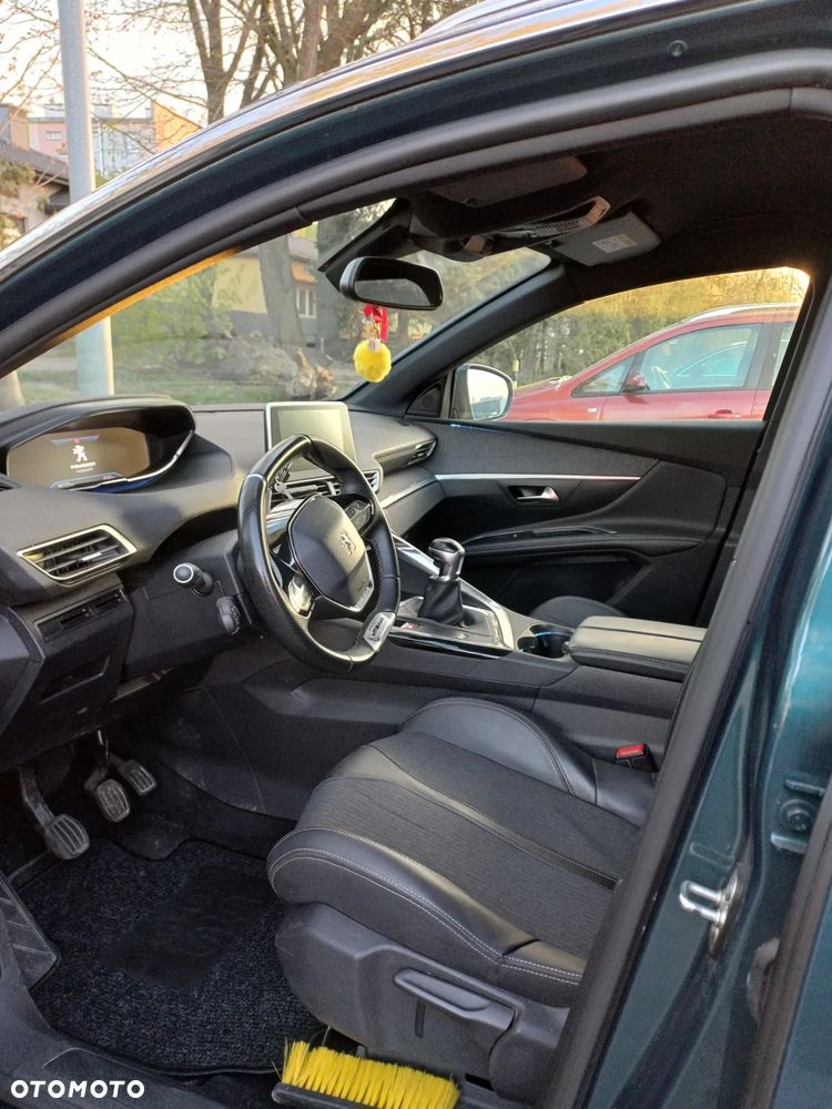 Peugeot 5008 1.5 BlueHDi GT S&S - 10