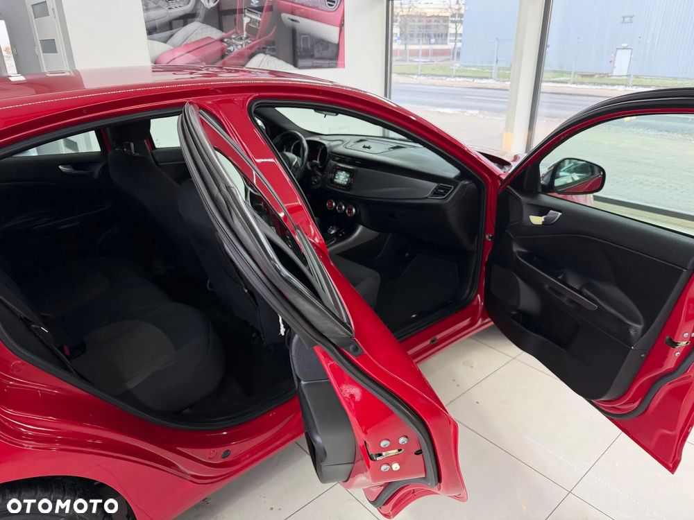 Alfa Romeo Giulietta 1.6 JTDM 16V Veloce - 13