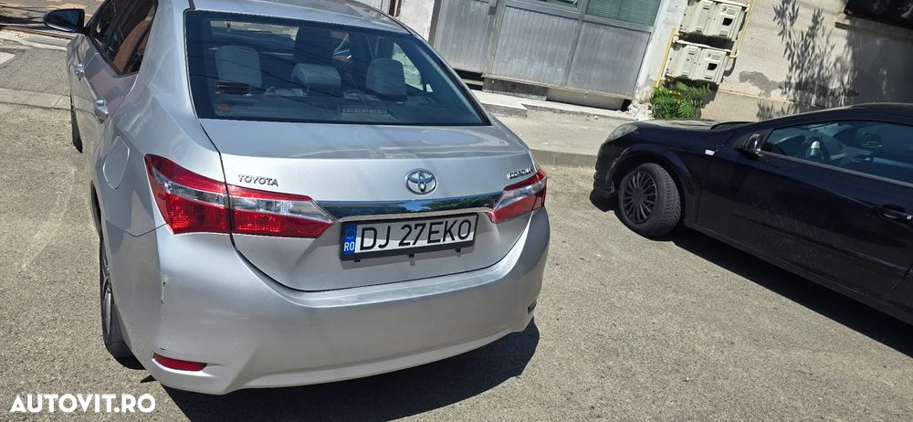 Toyota Corolla 1.6 Valvematic Luna - 6