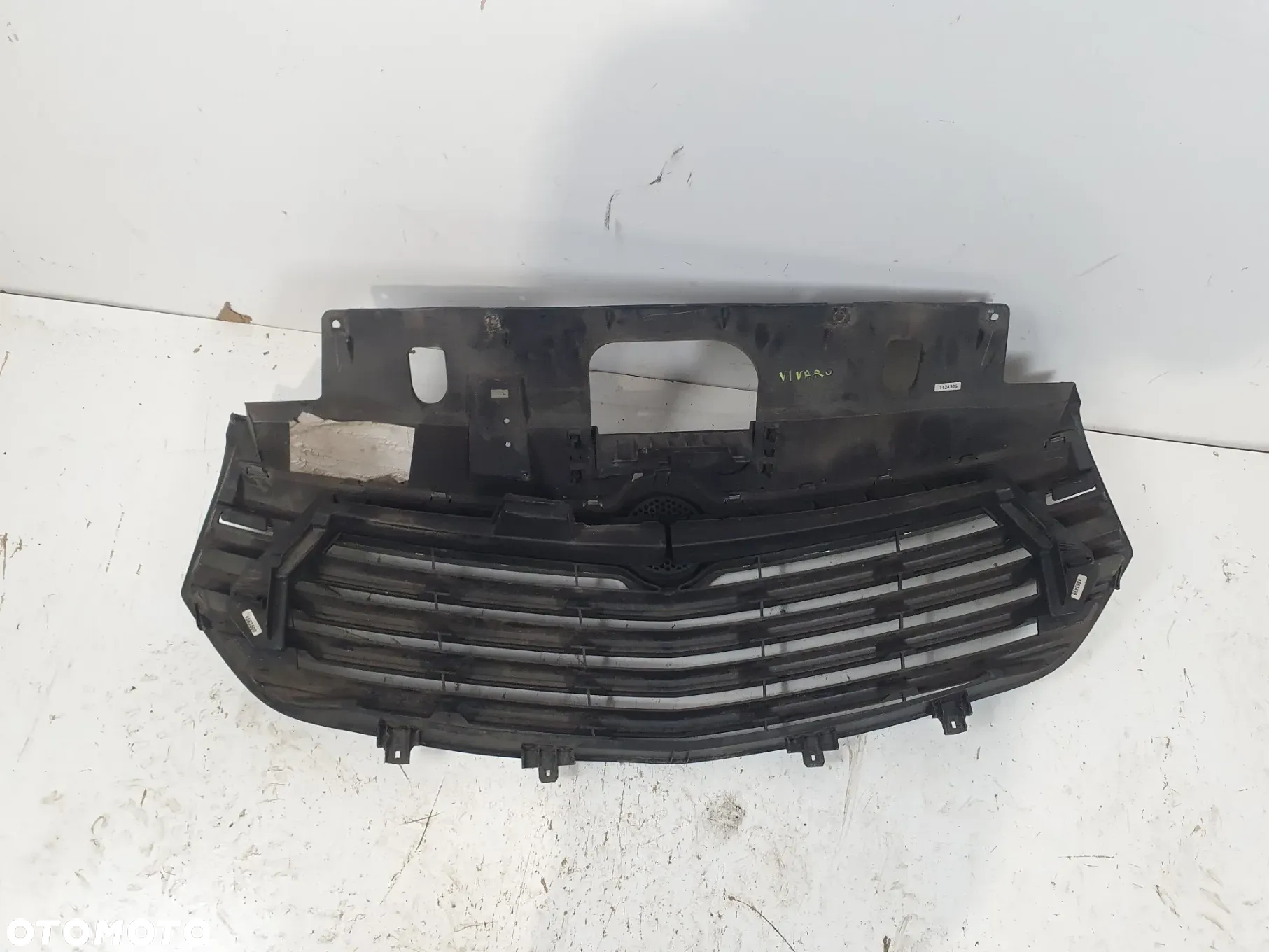 Opel Vivaro B grill atrapa chłodnicy. - 3