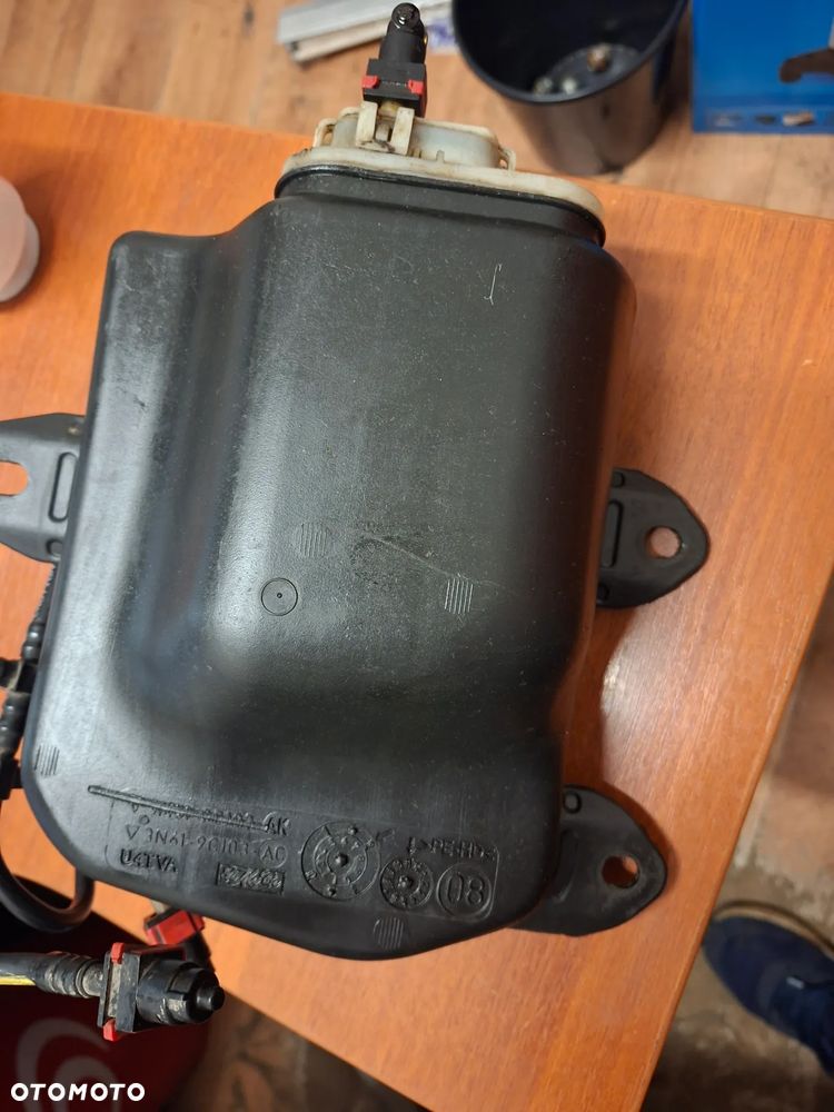 Zbiornik płynu FAP/DPF Mazda 3 1,6D - 11