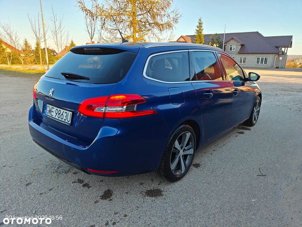 Peugeot 308 1.2 PureTech Allure S&S - 4