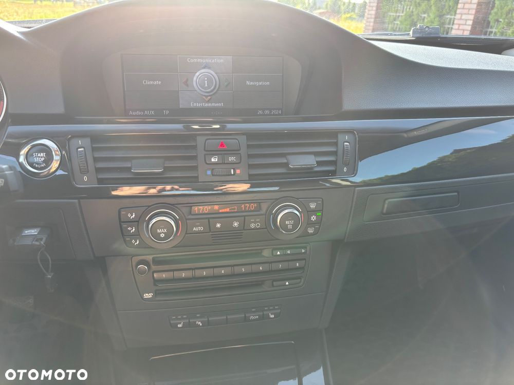BMW Seria 3 320d Coupe - 11