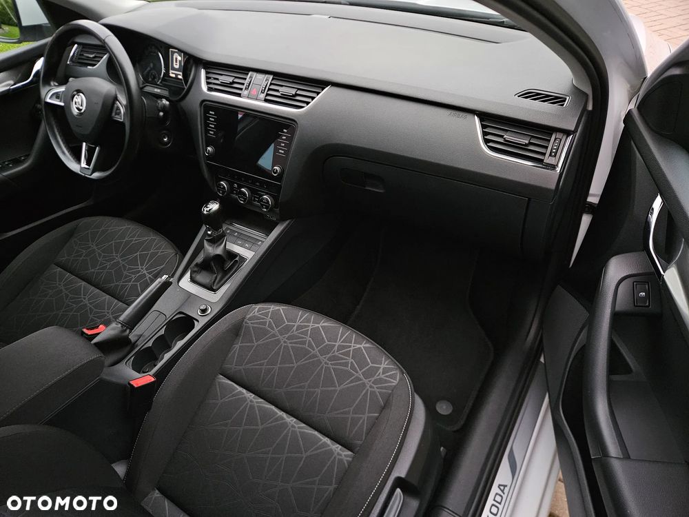 Skoda Octavia 2.0 TDI 4x4 Clever - 22