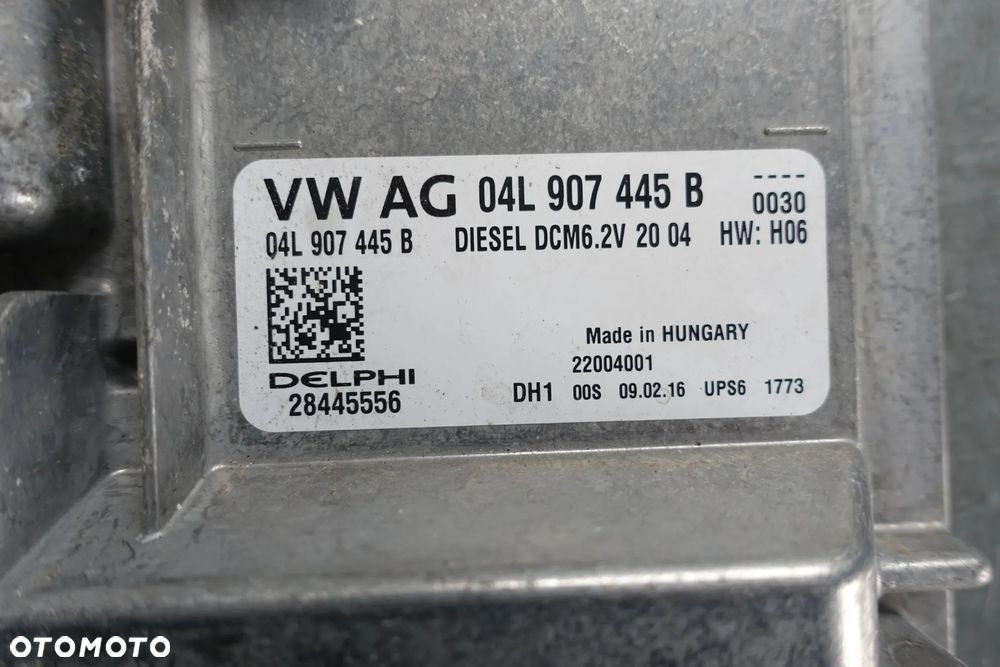 STEROWNIK KOMPUTER  SILNIKA GOLF VII 04L907445 E B 16 TDI - 3