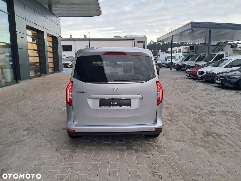 Mercedes-Benz Klasa T 180 d Progressive - 6